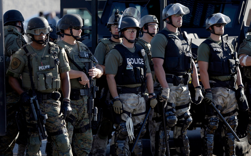 Illustration for article titled This Is What American Police of the Future Were Supposed to Look Like